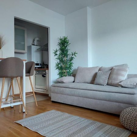 Balcony Apartment, 5 Min Walk To First District Vienna Exterior photo